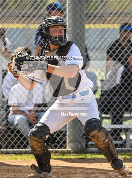 Thumbnail 1 in University City vs Valley Center(CIF SDS Division 4 Semifinal) photogallery.