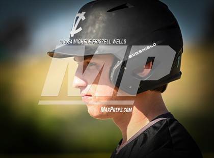 Thumbnail 3 in University City vs Valley Center(CIF SDS Division 4 Semifinal) photogallery.