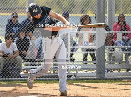 Thumbnail 3 in University City vs Valley Center(CIF SDS Division 4 Semifinal) photogallery.