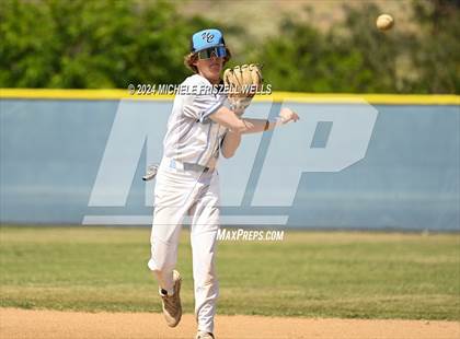 Thumbnail 1 in University City vs Valley Center(CIF SDS Division 4 Semifinal) photogallery.
