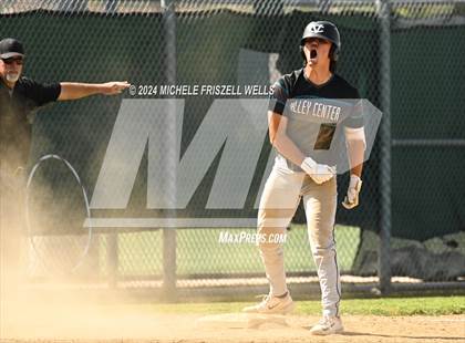 Thumbnail 1 in University City vs Valley Center(CIF SDS Division 4 Semifinal) photogallery.