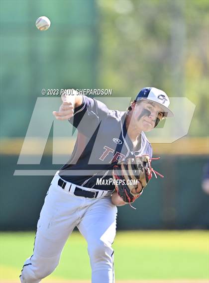 Thumbnail 3 in Cherokee Trail vs. Rock Canyon (CHSAA 5A State - 3rd Round) photogallery.