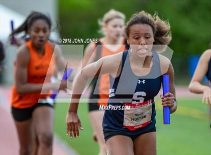 Thumbnail 3 in 2018 Loucks Games (Womens 4x400 Nick Panero Relay) photogallery.