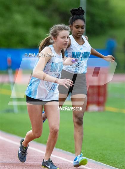 Thumbnail 3 in 2018 Loucks Games (Womens 4x400 Nick Panero Relay) photogallery.