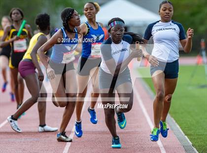 Thumbnail 3 in 2018 Loucks Games (Womens 4x400 Nick Panero Relay) photogallery.