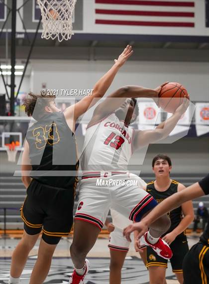 Thumbnail 3 in Tuscola vs. 21st Century Charter (Sneakers for Santa Shootout) photogallery.