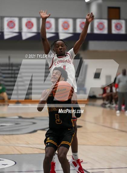 Thumbnail 2 in Tuscola vs. 21st Century Charter (Sneakers for Santa Shootout) photogallery.