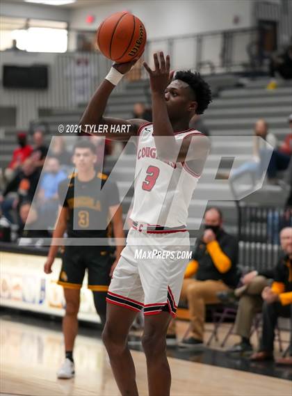 Thumbnail 2 in Tuscola vs. 21st Century Charter (Sneakers for Santa Shootout) photogallery.