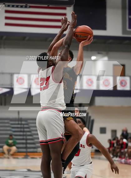 Thumbnail 1 in Tuscola vs. 21st Century Charter (Sneakers for Santa Shootout) photogallery.