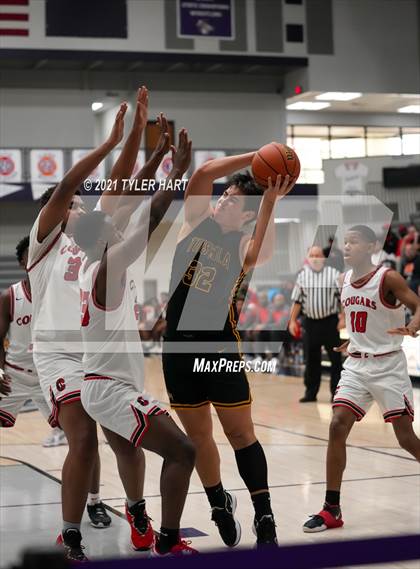 Thumbnail 2 in Tuscola vs. 21st Century Charter (Sneakers for Santa Shootout) photogallery.