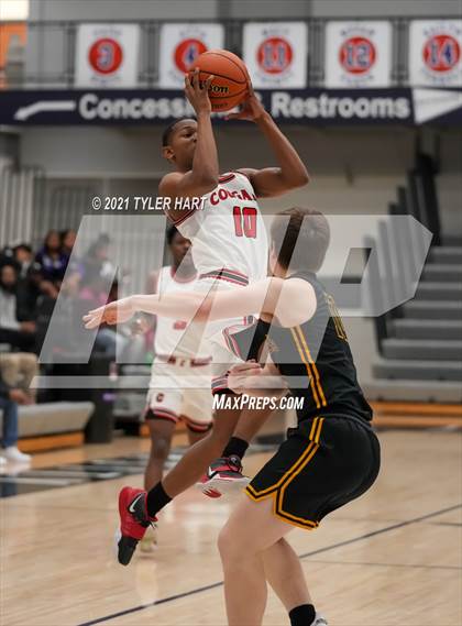 Thumbnail 3 in Tuscola vs. 21st Century Charter (Sneakers for Santa Shootout) photogallery.