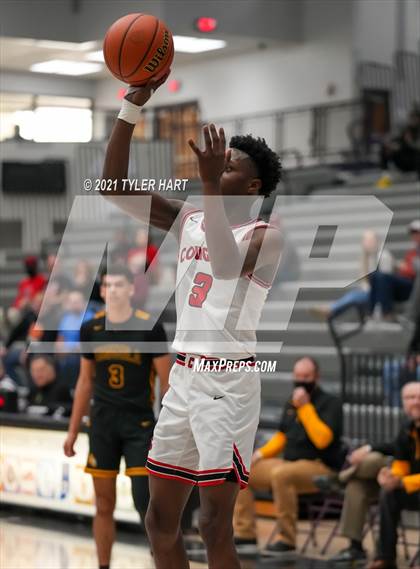 Thumbnail 3 in Tuscola vs. 21st Century Charter (Sneakers for Santa Shootout) photogallery.