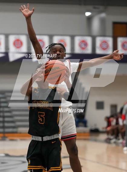 Thumbnail 1 in Tuscola vs. 21st Century Charter (Sneakers for Santa Shootout) photogallery.