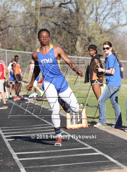 Thumbnail 3 in Ed Bourelle Invitational Track Meet  photogallery.