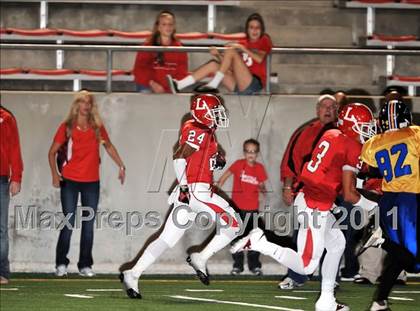 Thumbnail 3 in St. Albert (Alberta) vs. Orange Lutheran photogallery.