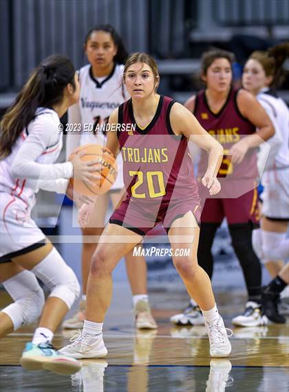 Thumbnail 3 in Fernley vs. Pahrump Valley (NIAA 3A State Semifinals) photogallery.