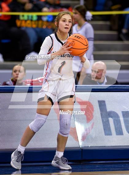 Thumbnail 3 in Fernley vs. Pahrump Valley (NIAA 3A State Semifinals) photogallery.