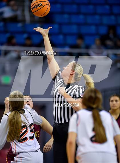 Thumbnail 2 in Fernley vs. Pahrump Valley (NIAA 3A State Semifinals) photogallery.