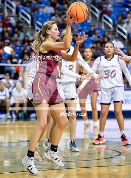 Thumbnail 1 in Fernley vs. Pahrump Valley (NIAA 3A State Semifinals) photogallery.