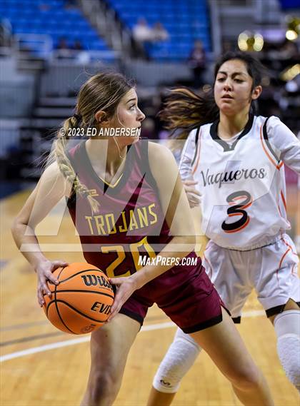 Thumbnail 1 in Fernley vs. Pahrump Valley (NIAA 3A State Semifinals) photogallery.