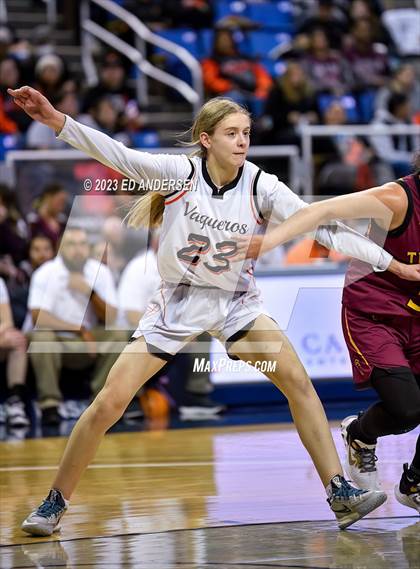 Thumbnail 2 in Fernley vs. Pahrump Valley (NIAA 3A State Semifinals) photogallery.