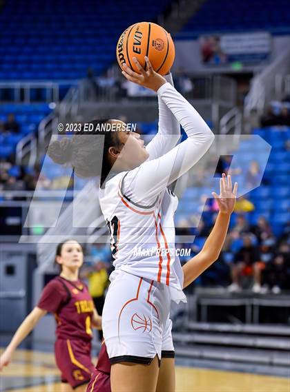 Thumbnail 3 in Fernley vs. Pahrump Valley (NIAA 3A State Semifinals) photogallery.