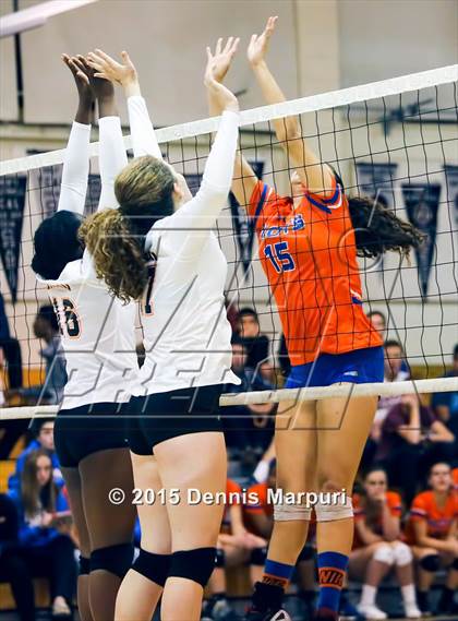 Thumbnail 3 in St. Joseph Notre Dame vs. Athenian (CIF NCS D5 1st Round) photogallery.