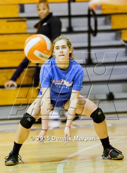 Thumbnail 3 in St. Joseph Notre Dame vs. Athenian (CIF NCS D5 1st Round) photogallery.