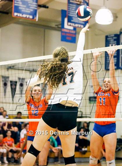 Thumbnail 1 in St. Joseph Notre Dame vs. Athenian (CIF NCS D5 1st Round) photogallery.