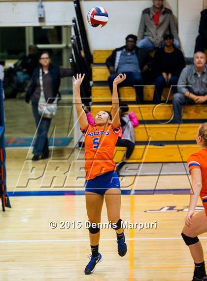 Thumbnail 1 in St. Joseph Notre Dame vs. Athenian (CIF NCS D5 1st Round) photogallery.
