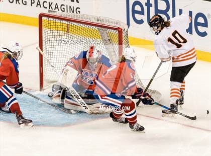 Thumbnail 2 in Woburn Memorial vs. Tewksbury/Methuen (MIAA Division 1 Final) photogallery.