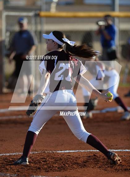 Thumbnail 2 in Freedom vs. Norco photogallery.