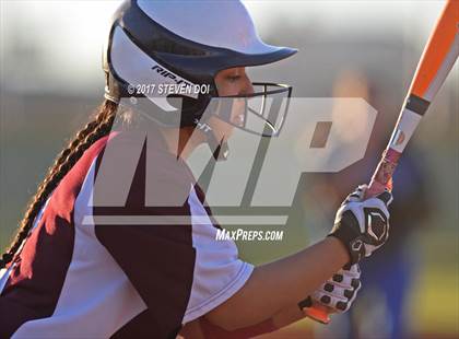 Thumbnail 2 in Freedom vs. Norco photogallery.