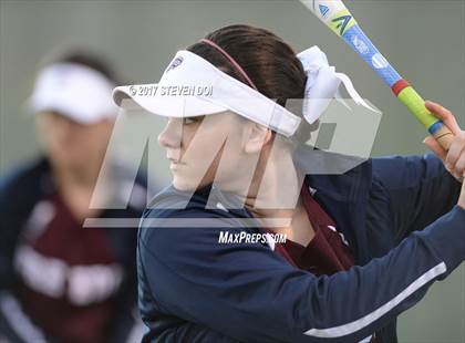 Thumbnail 3 in Freedom vs. Norco photogallery.