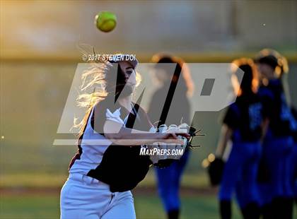 Thumbnail 1 in Freedom vs. Norco photogallery.