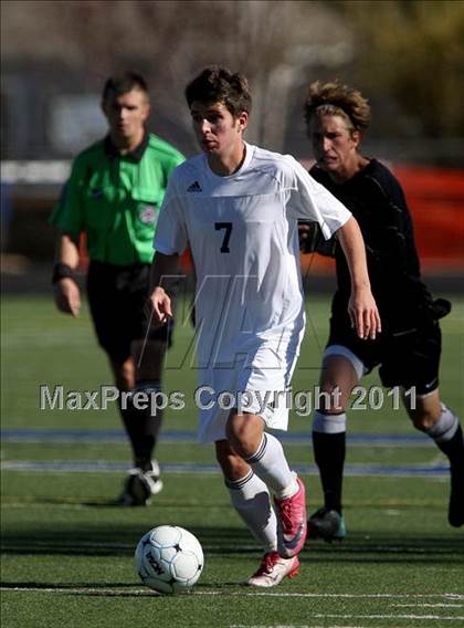Thumbnail 2 in Mullen vs. Air Academy (CHSAA 4A Semifinal) photogallery.