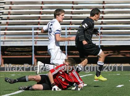 Thumbnail 2 in Mullen vs. Air Academy (CHSAA 4A Semifinal) photogallery.
