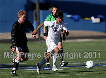 Thumbnail 2 in Mullen vs. Air Academy (CHSAA 4A Semifinal) photogallery.