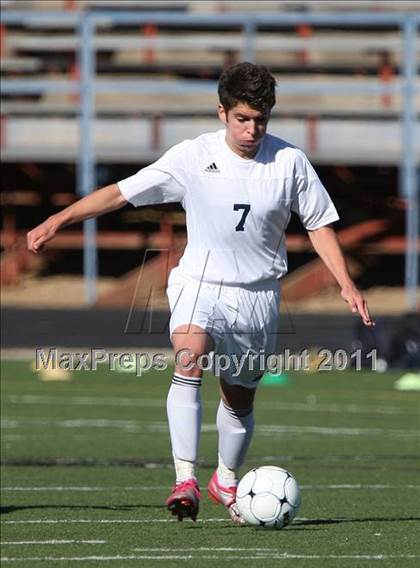 Thumbnail 2 in Mullen vs. Air Academy (CHSAA 4A Semifinal) photogallery.