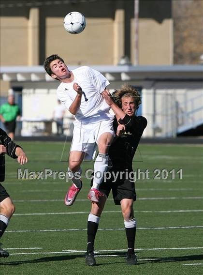 Thumbnail 2 in Mullen vs. Air Academy (CHSAA 4A Semifinal) photogallery.
