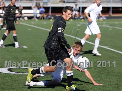 Thumbnail 2 in Mullen vs. Air Academy (CHSAA 4A Semifinal) photogallery.