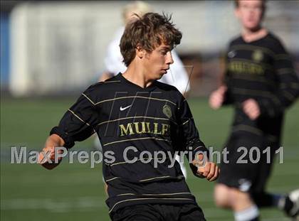 Thumbnail 2 in Mullen vs. Air Academy (CHSAA 4A Semifinal) photogallery.