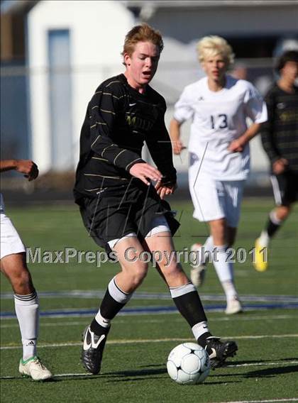 Thumbnail 3 in Mullen vs. Air Academy (CHSAA 4A Semifinal) photogallery.