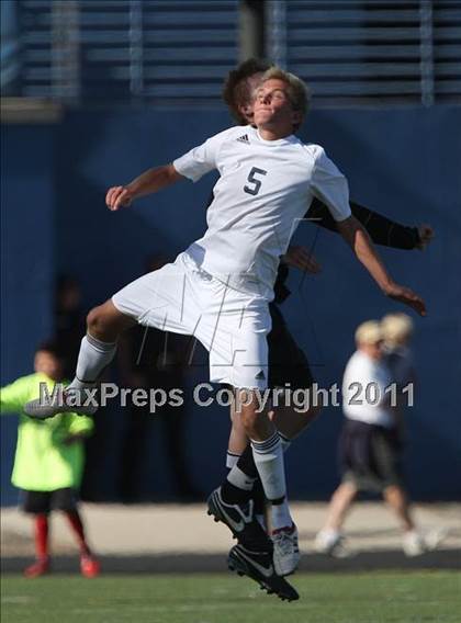 Thumbnail 3 in Mullen vs. Air Academy (CHSAA 4A Semifinal) photogallery.