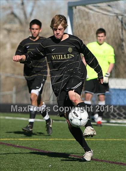 Thumbnail 3 in Mullen vs. Air Academy (CHSAA 4A Semifinal) photogallery.