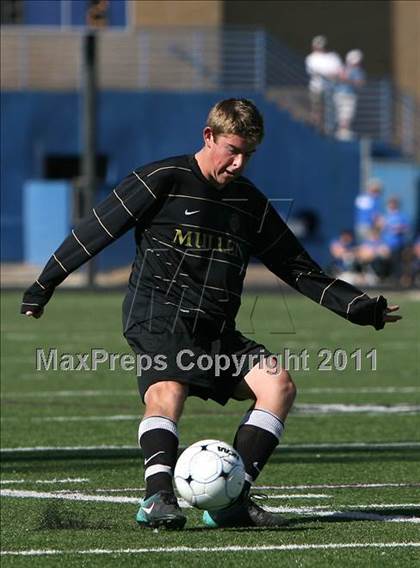 Thumbnail 1 in Mullen vs. Air Academy (CHSAA 4A Semifinal) photogallery.