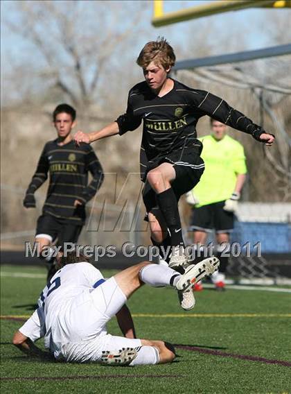 Thumbnail 2 in Mullen vs. Air Academy (CHSAA 4A Semifinal) photogallery.