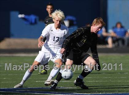 Thumbnail 2 in Mullen vs. Air Academy (CHSAA 4A Semifinal) photogallery.