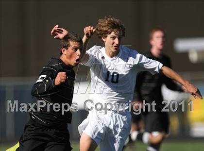 Thumbnail 2 in Mullen vs. Air Academy (CHSAA 4A Semifinal) photogallery.