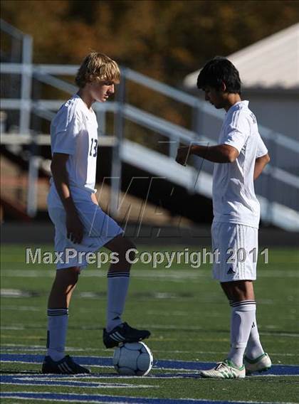 Thumbnail 2 in Mullen vs. Air Academy (CHSAA 4A Semifinal) photogallery.